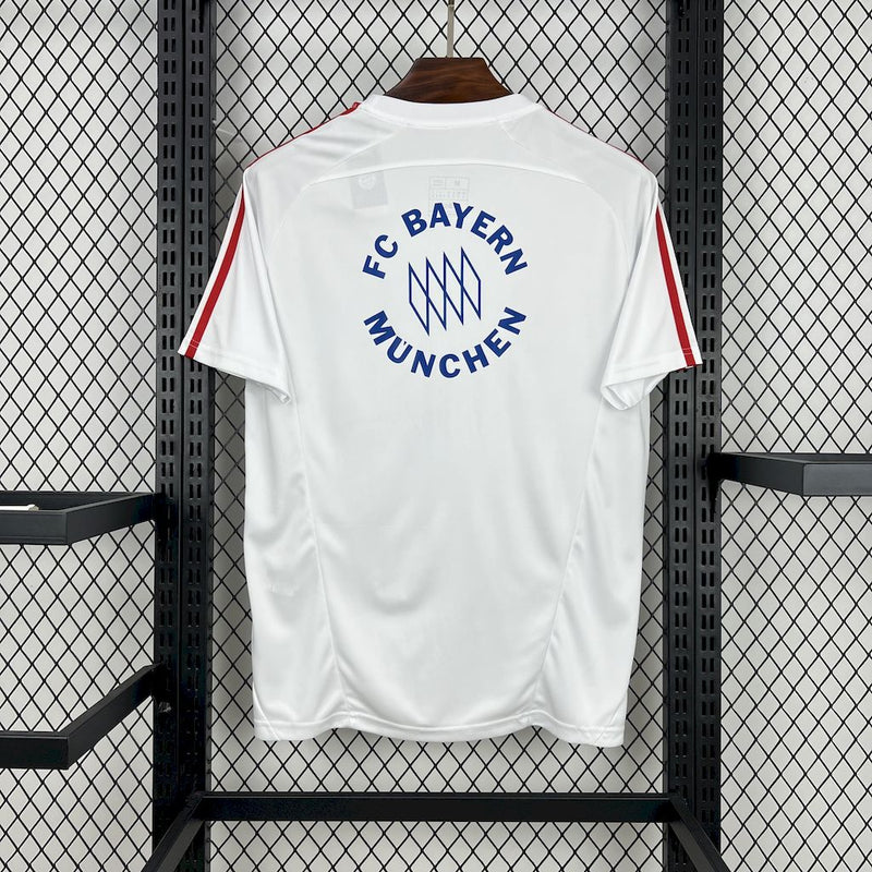 CAMISA DO BAYERN MUNICH 25/26 BRANCO