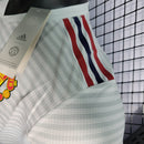 CAMISA VERSÃO PLAYER DO MANCHESTER UNITED 22/23 BRANCO